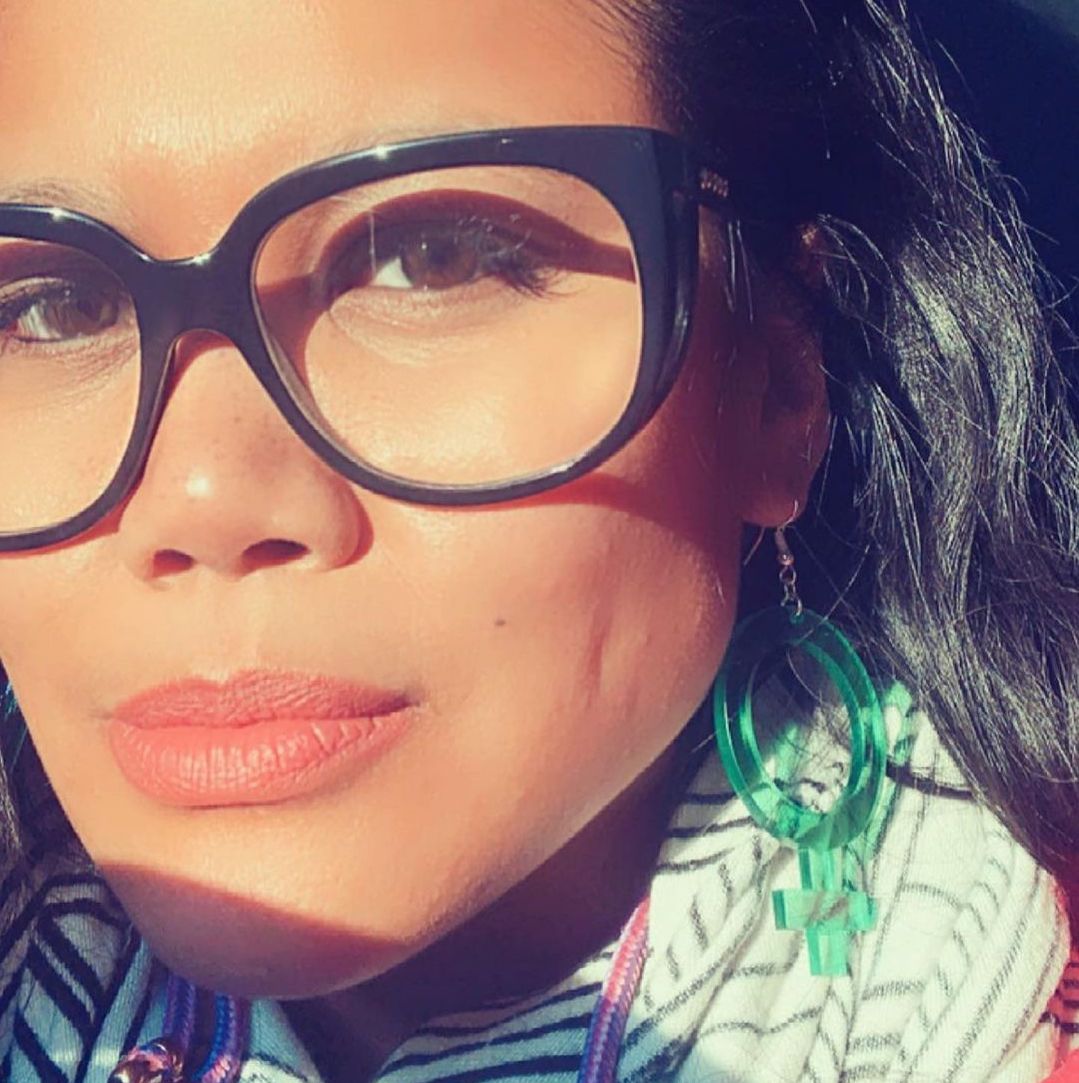 Pendientes Ella (símbolo de Venus)