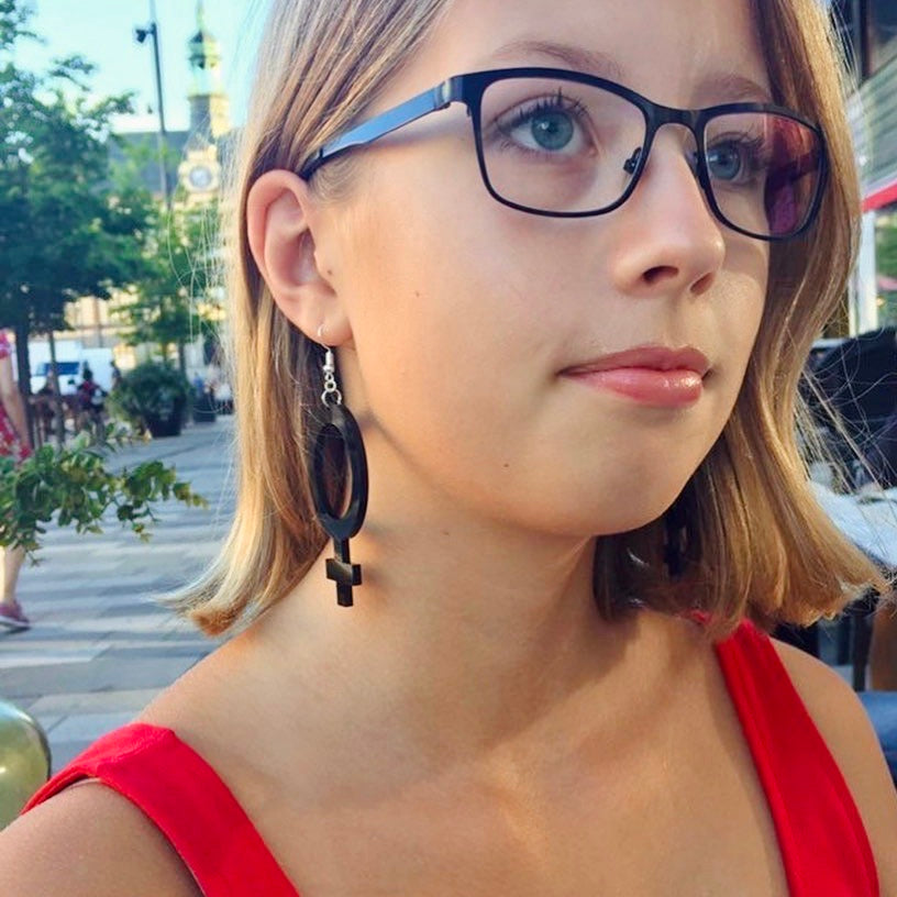 Pendientes Ella (símbolo de Venus)