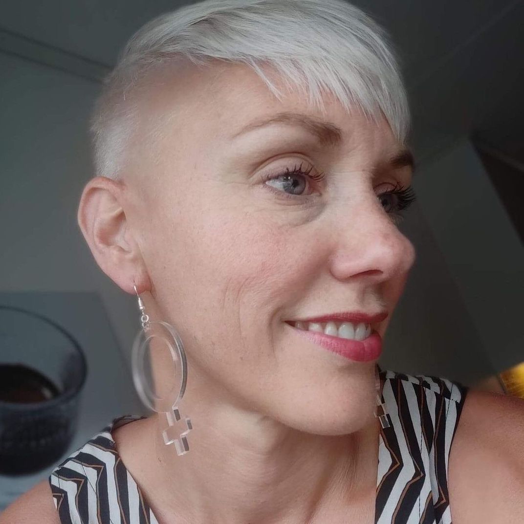 Pendientes Ella (símbolo de Venus)