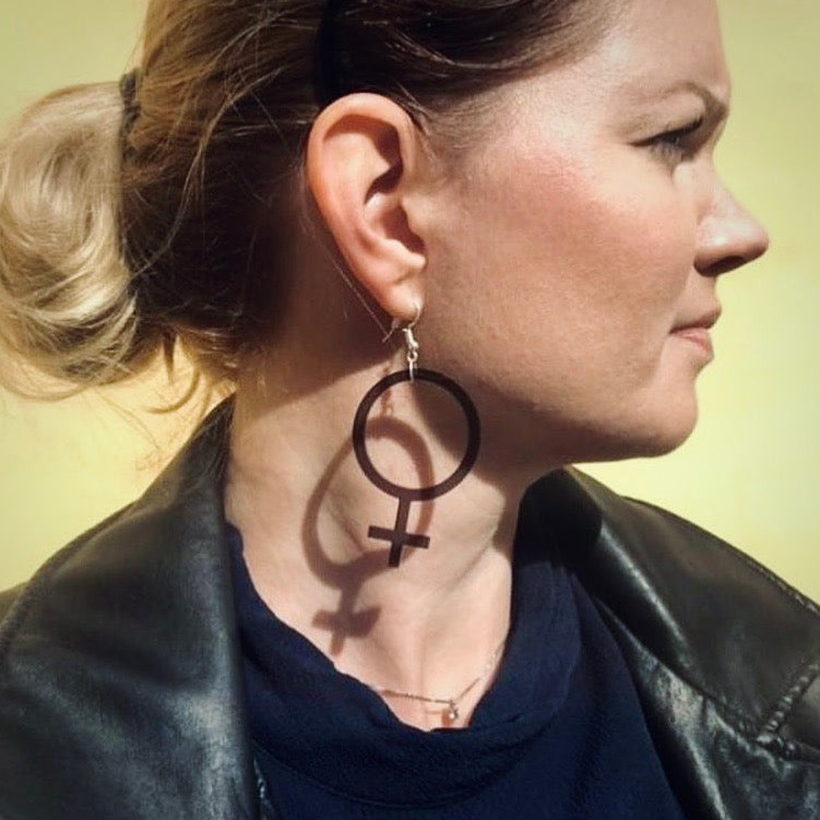 Pendientes Ella finos (símbolo de Venus)