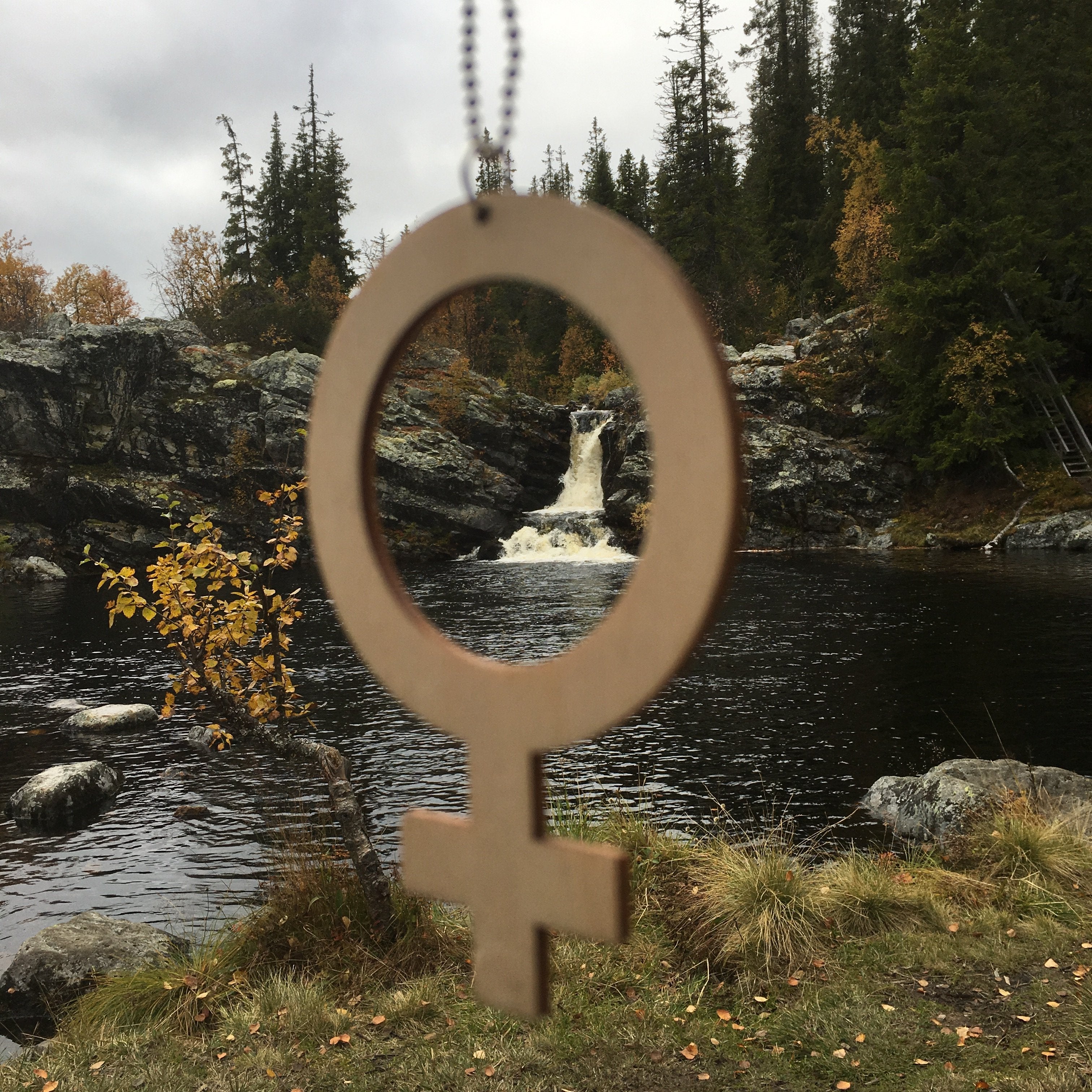 Collar Ella Grande (símbolo de Venus)